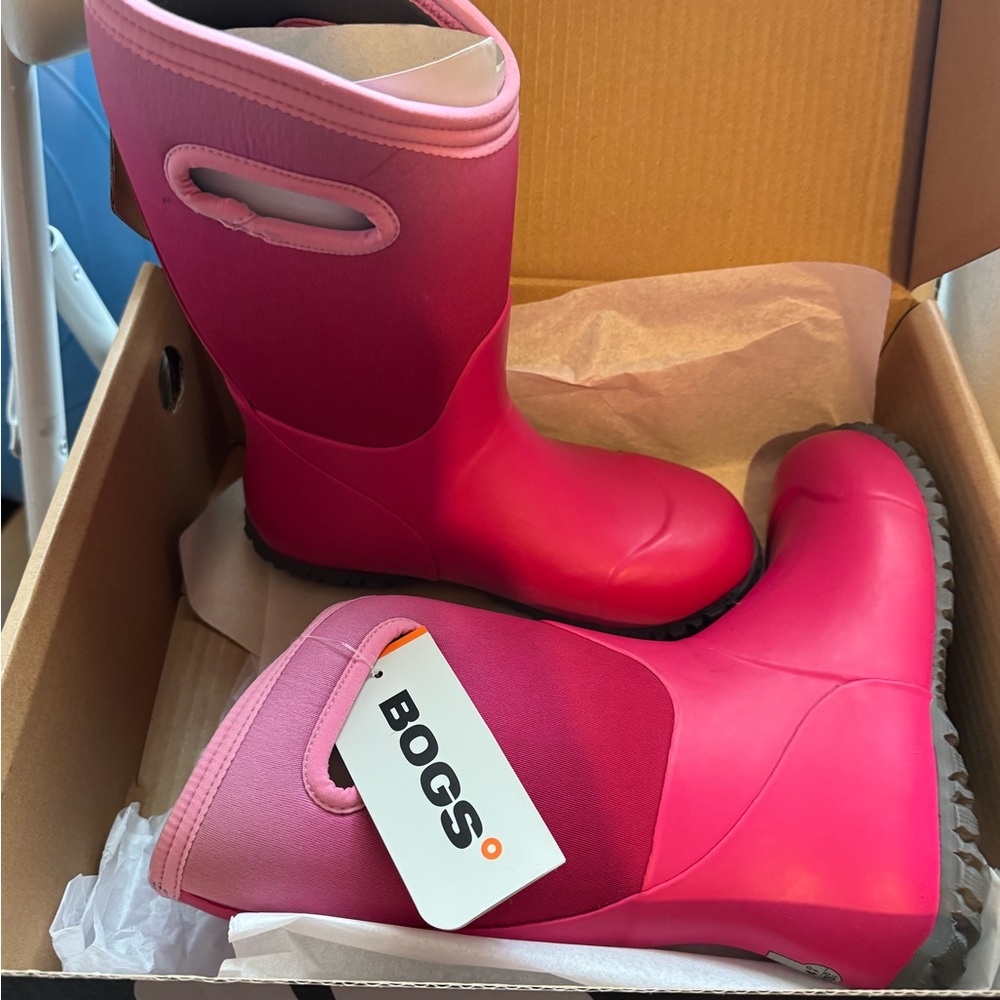 BOGS Pink Rain Boots